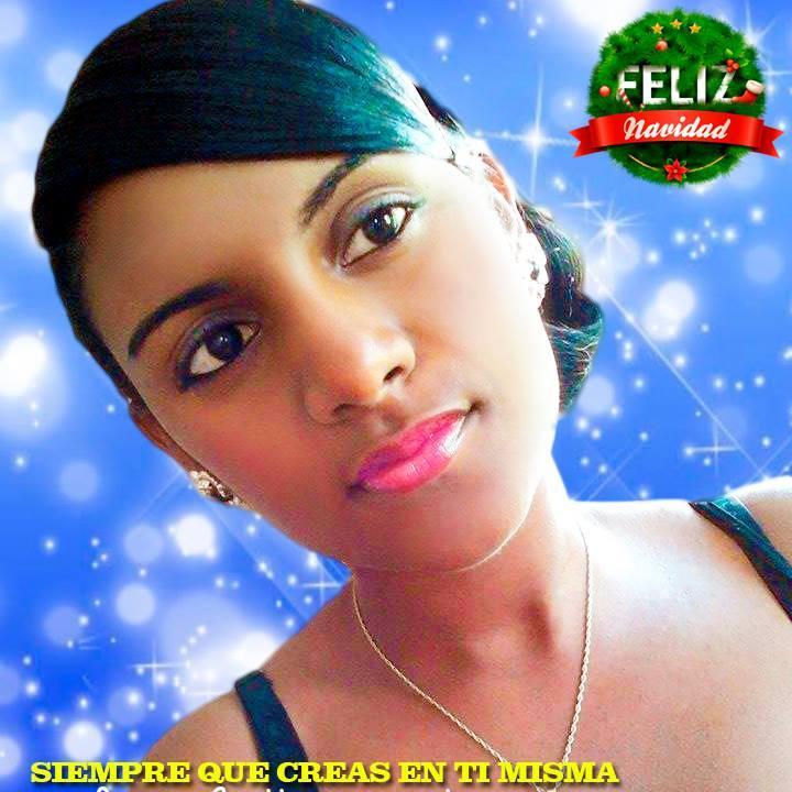 Dios** , Mi Madre & Mi Familia!!! Amante a los Buenos placeres de la Vida,   El Buen estilo es un Talento Propio* Enfocada en el Presente!!!