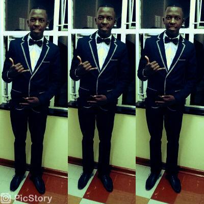 a follow for a follow.. #Barca;#ManCity;#BVB;#@KaizerChiefs;#@GeorgeLebese#Messi!#@CassperNyovest;#RogerFederer     #IG:BhekumuziMnguni.                       ♥