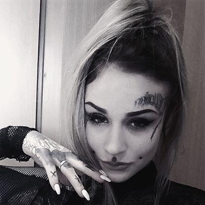 Nossa arte vai alem de um papel e uma caneta. Agora estamos tatuando tambem interessados por favor entra em contato . /Art on Skin tattoo and body piercing