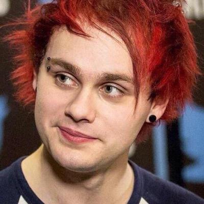 rt and tag mikey 

https://t.co/LO5gT61yo3