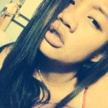 TheOfficialZeyy's profile picture. 14 | Simple.Friendly.Tall (for a girl's Height) Follow me on Instagram: @The_OfficialZeyy Facebook: Ynahpez XD