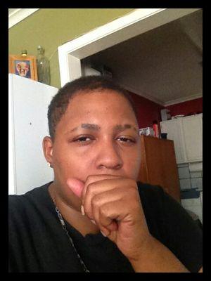 Im a Throwed ass nigga. Been a str8 nigga all my life so pussy is my thang nevea went gay.