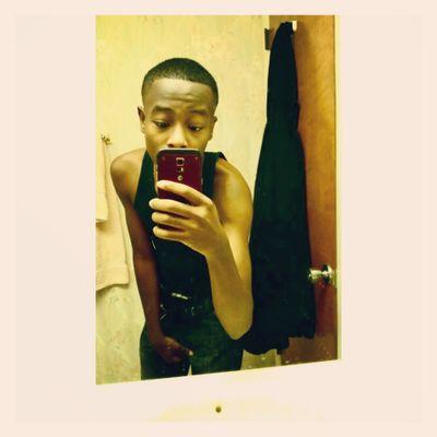 FunnyNiqqa_'s profile picture. ummm.... I'm funny ... wait, you know what? fuck a bio!!! Follow me on Ask.fm: @JDuubbb