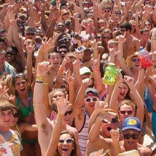This the for all the people who can't wait for pcb 2015 to start!! Send in all party pic/pre pcb pics to @pcb.king snap chat to have your pics posted.18+ only