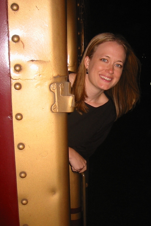 WFluffyIcing's profile picture. Working mom, home cook, software consultant, blogger.  Not necessarily in that order.