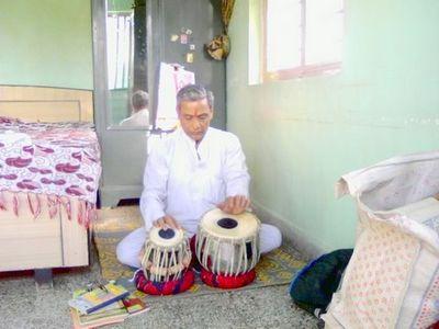 An ex-IAF personnel. Enjoying retired life after 70.