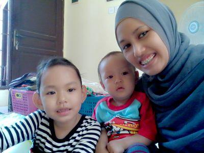 AminiTirza's profile picture. 