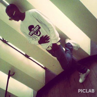 Musico/Estudante
| Membro: da Gucci Group |
Visite o meu Grupo no Facebook: https://t.co/3Paj3q37bE…
https://t.co/ZBXqzvNcLQ@…