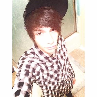 Dr0pD34dDaniXx's profile picture. I'm Danny| Metalcore, Post-Hardcore, Deathcore and Dubstep is life.| Video games | & Anime