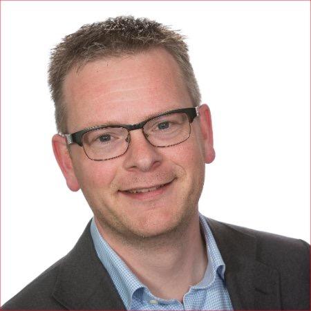 sportliefhebber | muziekfanaat | zwollenaar | hardloper | docent | coach | motorrijder | optimist | hobbykok