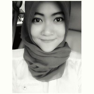 sityagustina's profile picture. 