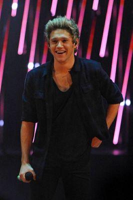 saved // free follow, please follow @strugglenarry, i follow back