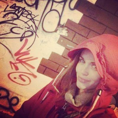 duygudakimki's profile picture. 18/♊İkizler/Ankara/Yabancı Diziler/Kırmızı/Trabzonspor/TİPİK LAZ KIZI♡♥
