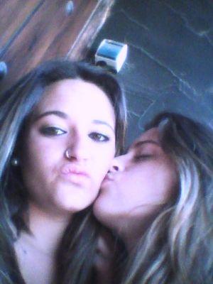 ~♡♥No se lo que vii en tii solo se que TeQuiiero y que te quedes para Siiempre SIN DUDA TEAMO♡♥~