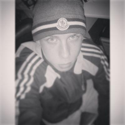 18 jaar / Insta : Shane0180 / Love to party / Rap/ dnb/vieze dub yaww