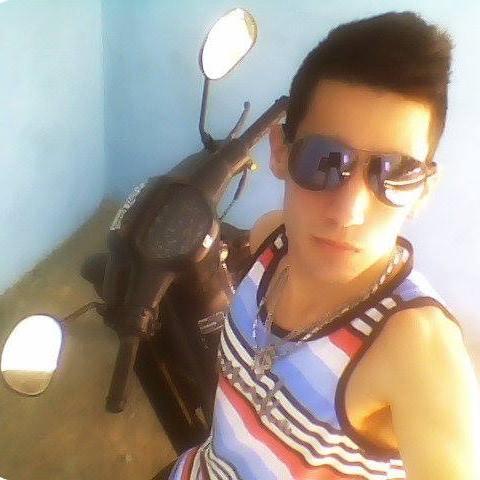 fachuuu :3