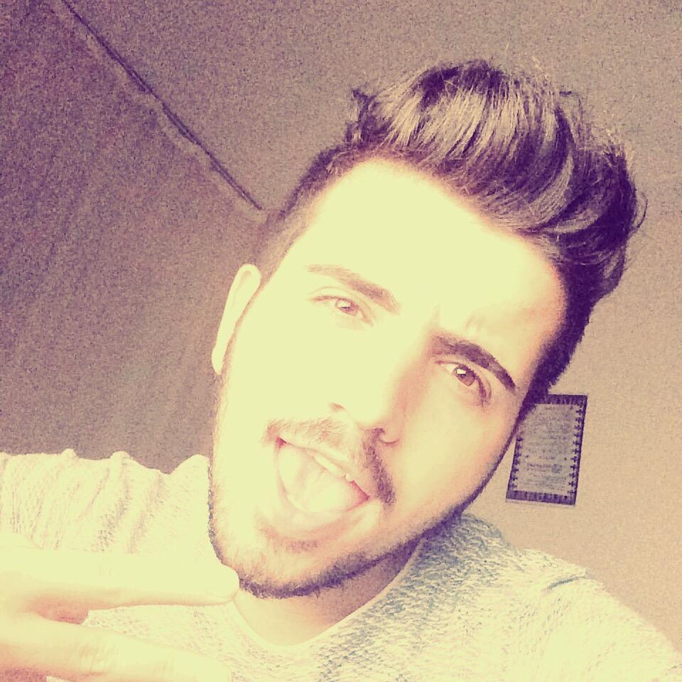 Osios35's profile picture. football is my life...