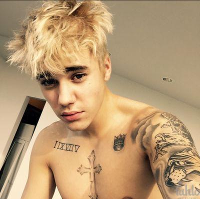 dont follow this acc,follow @beebbelieber @beausftcake because they gave you this free follow