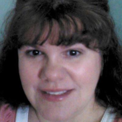 _Susi_Q_'s profile picture. I'm a wife, mom, and elementary teacher. I love reading, traveling, and spending time with family/friends.