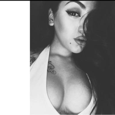 miami mami | ig: xoxom_lo