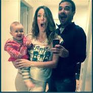Loos amoo ♥ @palitachaves y @pedroalfonsoo se sumo una cosita hermosa que les dio la vida olivia ♥ Loos amo.! :D