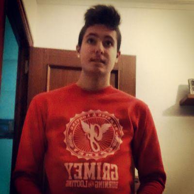 ErikSanchez97's profile picture. Merodeando desde el 97. Rap & Reggae. WEED. Youtuber en proceso.