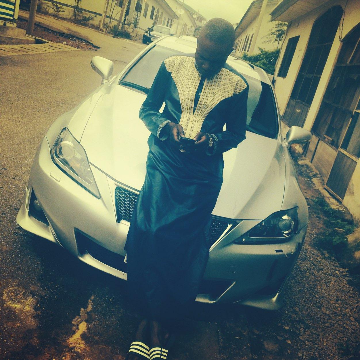 akindehinsegun's profile picture. 