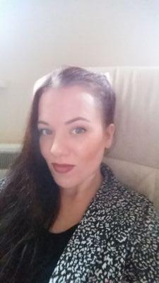 Food and Skincare blogger. My instagram is sarah1010_   sarahlubert@gmail.com