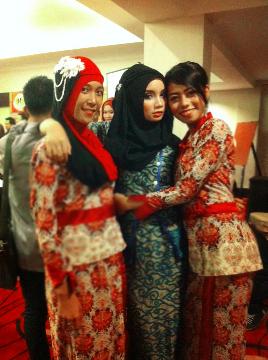 mayang_wongka's profile picture. ALLAH bersamaku ♥ • Bussiness Administration ba-14 • LP3i Voice • follow just mention • ig : intanmayang.s