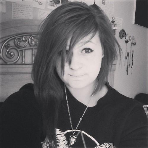 mellowrobison's profile picture. to wierd to live, to rare to die. GhostTown. Asking Alexandria. I brush my teeth in da shower.Of mice & men. shits gonna get wierd as hell ^.^