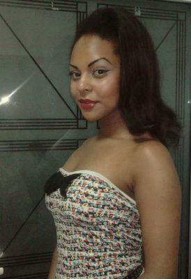 CruzEmmanuelle's profile picture. 