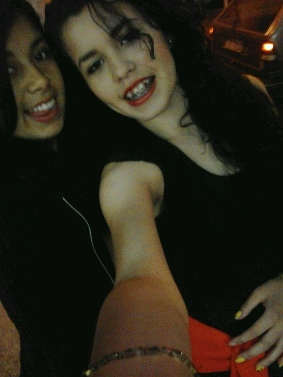 NhatyN's profile picture. Embora ninguém possa voltar atrás e fazer um novo começo, qualquer um pode começar agora e fazer um novo fim.