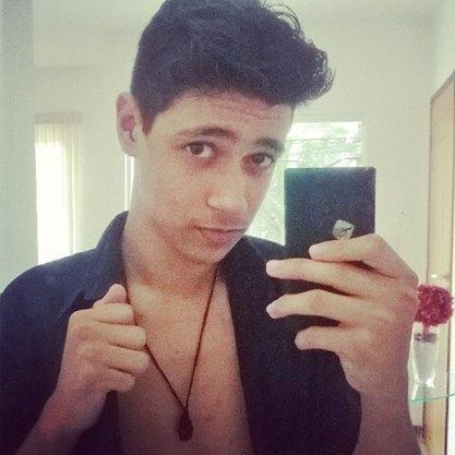 Manjador Dos Paranaue, Faço Nada Da Vida. #vaginator 
~Instagram: vit0r_salles