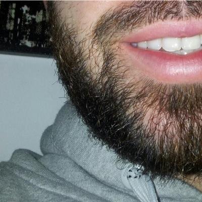 EseConBarba's profile picture. Llevar barba necesita paciencia, al igual que se necesita paciencia para aguantar a todos los tontos que nos rodean.