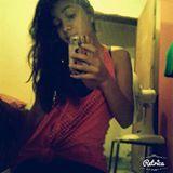 MinkahKings's profile picture. Esse teu jeito sereno
Esse teu corpo moreno
Esse teu olho pequeno que eu não consigo parar de olhar

Linda, tão linda