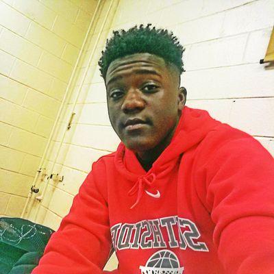 Just Follow A Nigga .! Ima Return A Favor