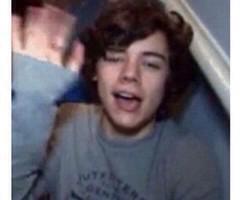 bassma_almidani's profile picture. long hair don't care