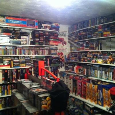 love retro games have over 4000 games + 50 boxed consoles love a good retro road trip 2 carboots check out my youtube richkingretro