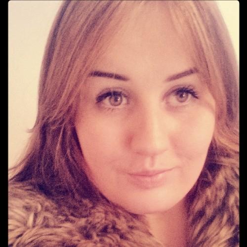 zara_lou's profile picture. Zara 24years old.   got two gorgeous girls and another lil baby on the way