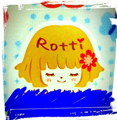 変なことも喋るかもなのでご注意をw 無言フォローじゃない方が嬉しいな(｡-ω-) 恥ずかしがりやさんは顔文字ひとつでも全然オッケーなので。