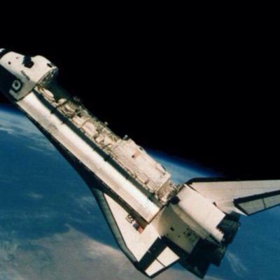 Brofist!!!! im a KSP, Minecraft and GTA V nutter!!! @NASA @ChloeGMoretz r the best accounts on Twitter