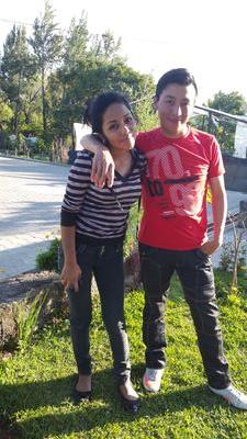 Sigueme y te sigo :$ al toqe ^^)
follow me and I follow you, to touch xD