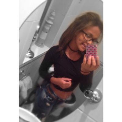 Hi im niamh. Probably partying with justin and the youtube boy band,back soon