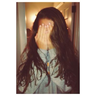 YMistake's profile picture. sad but hella rad