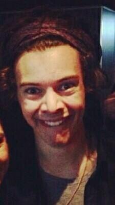 el mugroso de harry me complica la vida