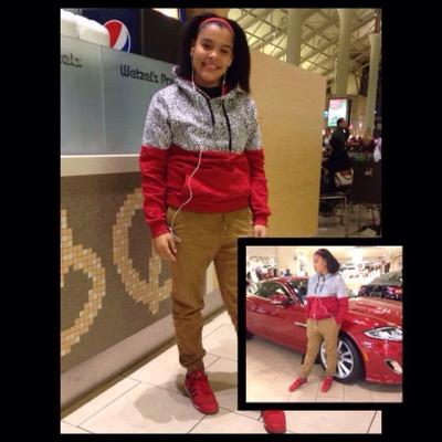 taylorr_currci's profile picture. #3
#An_1
#ballislife
#FemaleBaller 
#PassionBasketball
#LoveeandBasketball
#immaballtillthedayifall
#Sooomuchloveforthegame