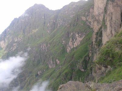 اتشرف بلجميع