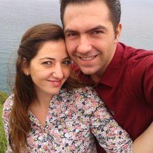 Tanımayanlar sakin biri olduğumu, arkadaşlarım agresif olduğumu, en iyi arkadaşlarımsa tamamen deli olduğumu düşünüyorlar.