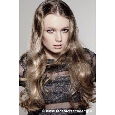 Melaniee18's profile picture. foto's♡ - Insta: xmelaniee18 - Want wie ben jij in dit leven om je droom op te geven? ~ @nickensimon ♡♡