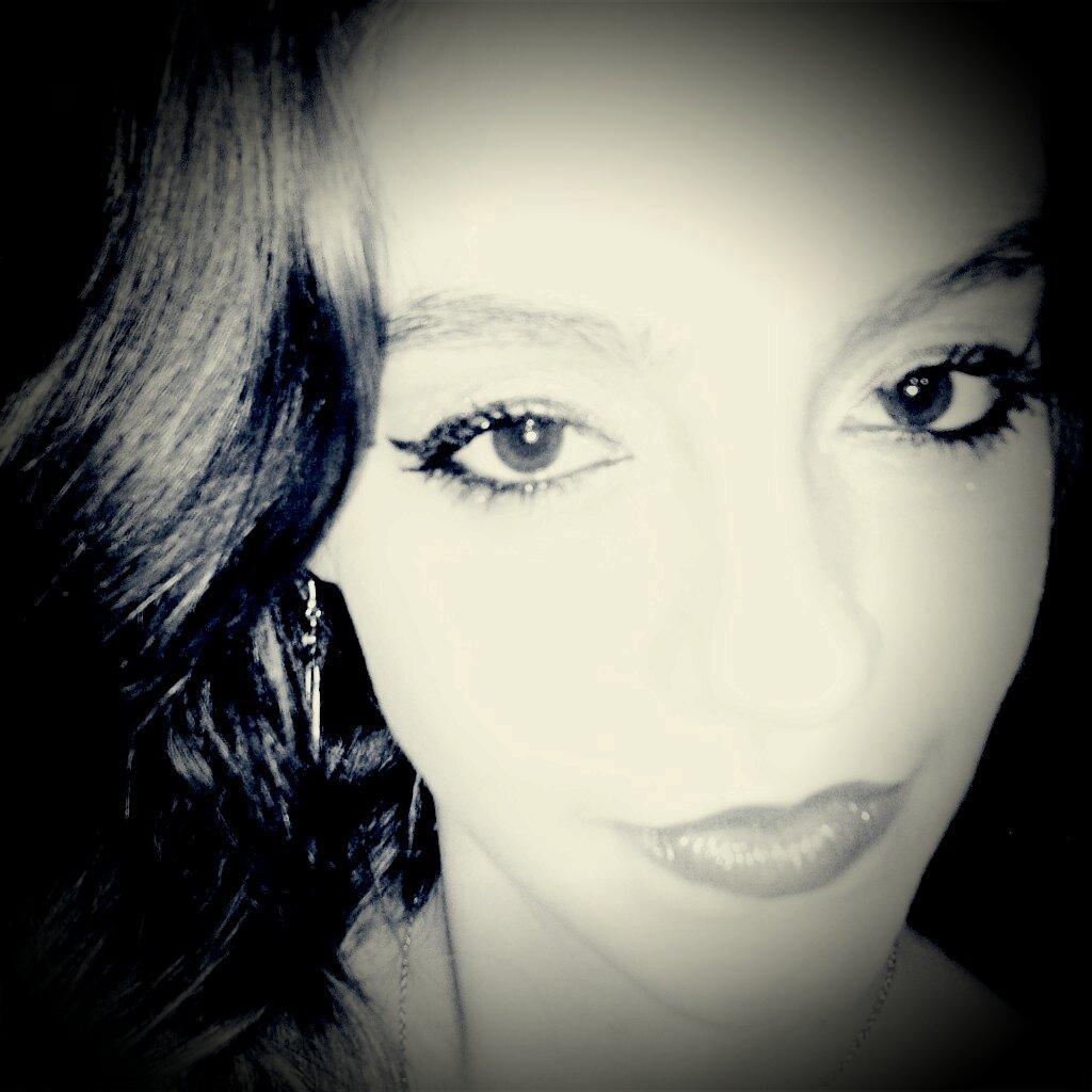 ♊- Clamau the théme ♡♬Pas besoin d'être entouré pour être valorisé. Un lion marche seul et les moutons en troupeau!
 18 ans. YHWH